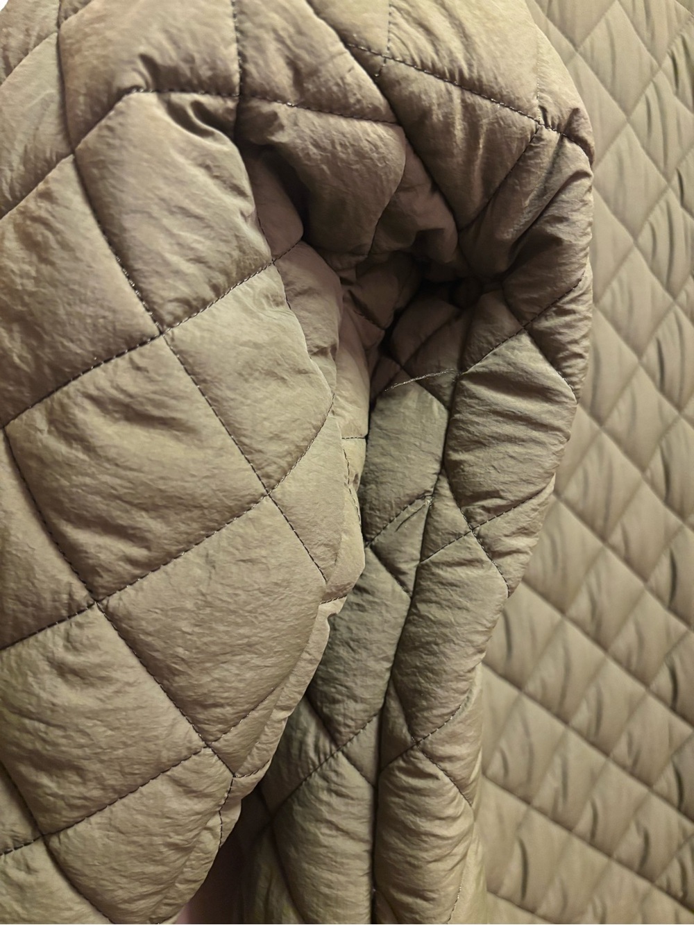 MARIAM AL SIBAI Duvet Long Quilted Blanket Relaxed Liner Coat Army Olive Collar - Picture 7 of 9